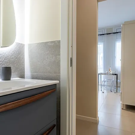 Boccaccio's Flats * Milão